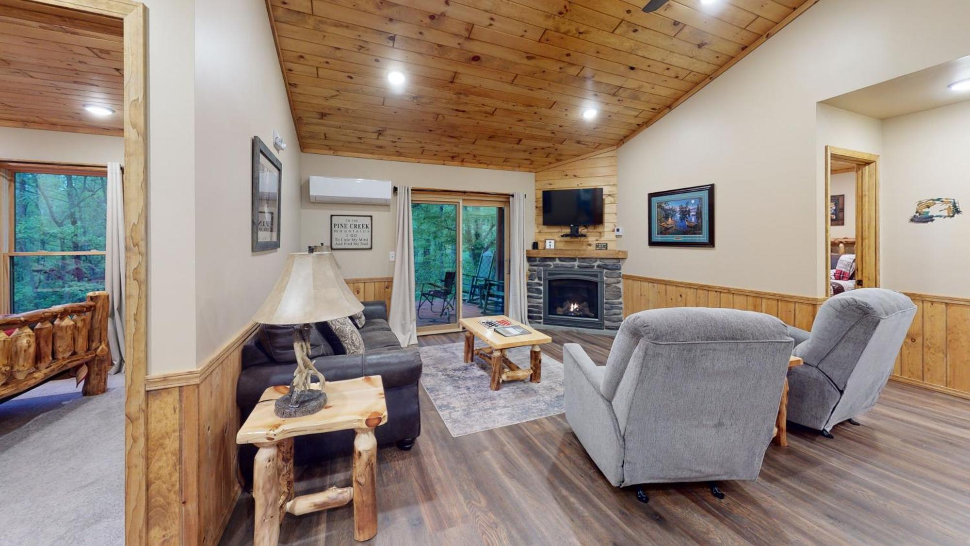 Rough Cut Lodge Gaines ภายนอก รูปภาพ